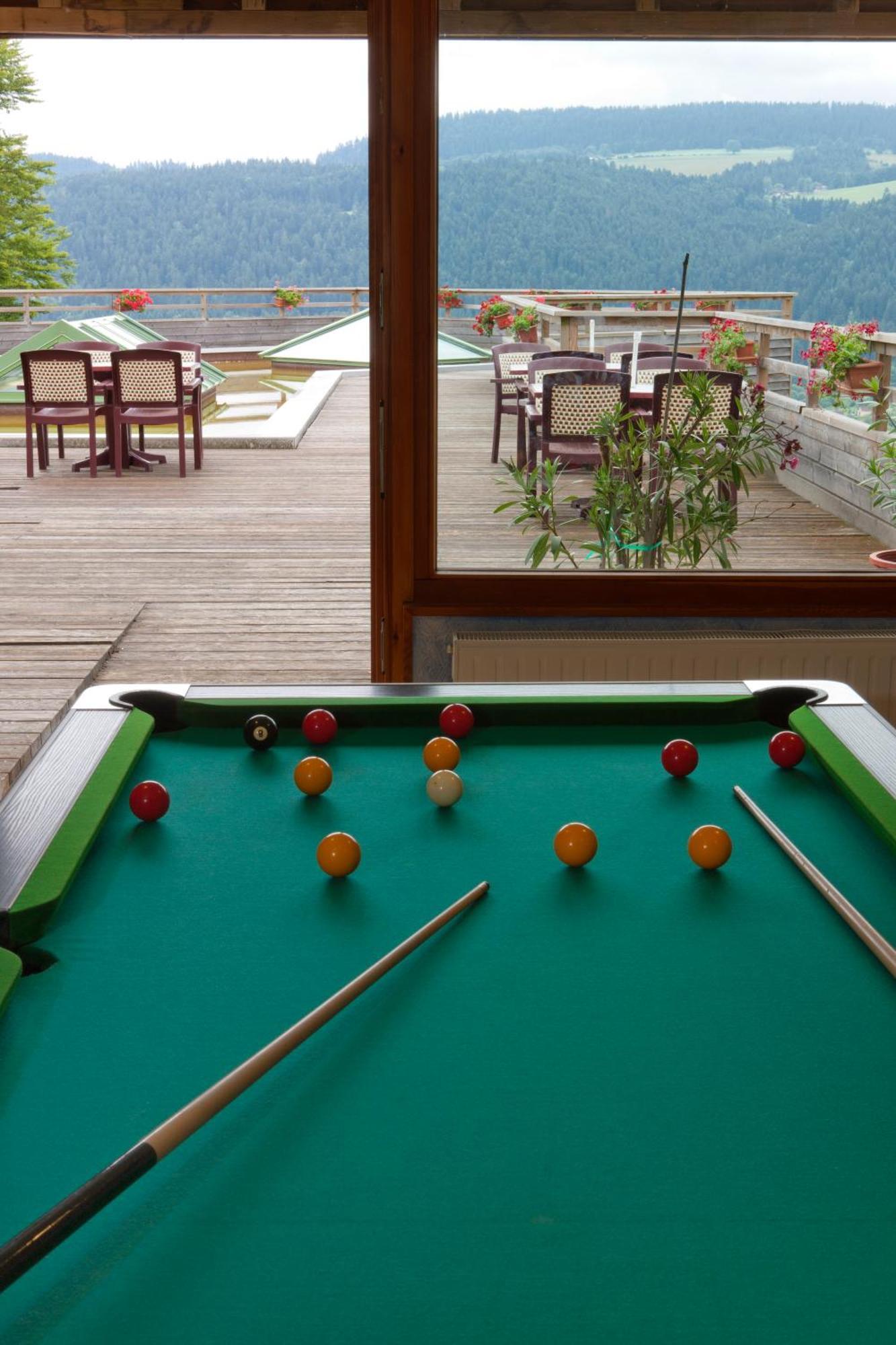 Evasion Tonique Hotel วีลเลส์-เลอ-ลาค ภายนอก รูปภาพ